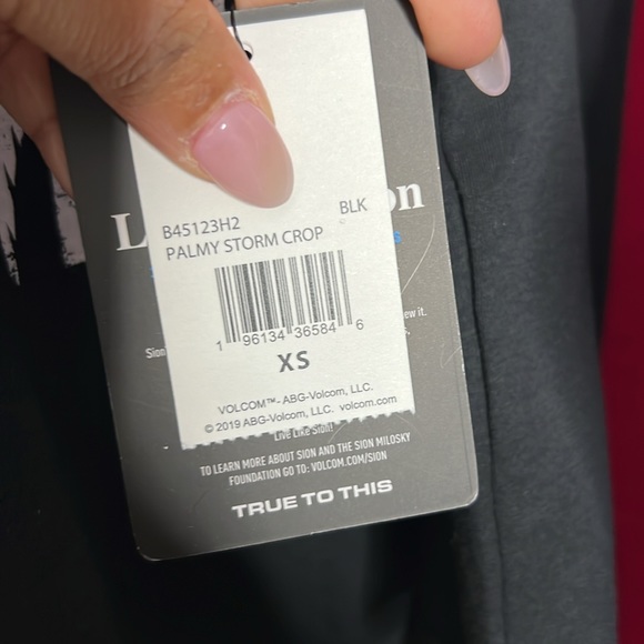 •nwt volcom Hawaii black white tank women summer XS - Picture 3 of 4